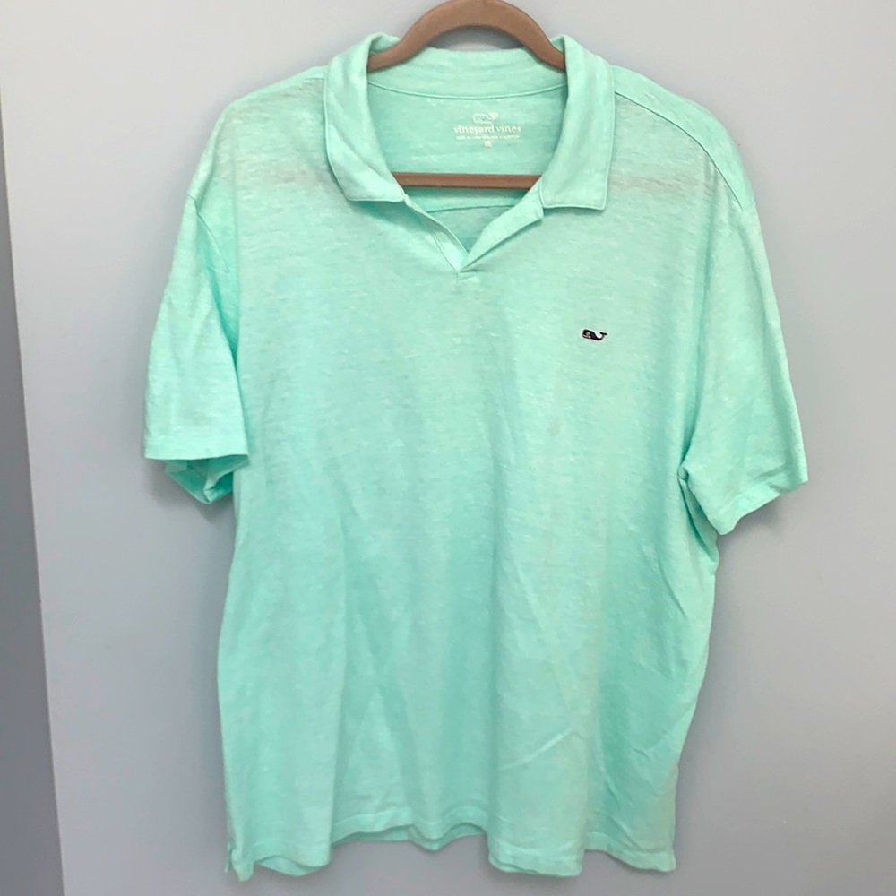 Men’s Vineyard Vines short sleeve shirt